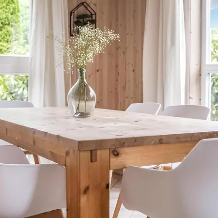 Amazing In With Sauna, Wifi And 3 Bedrooms *